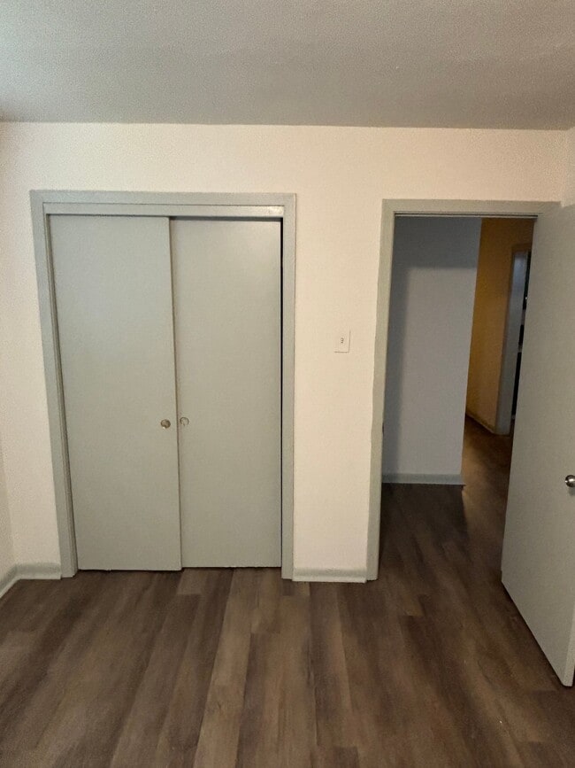 Photo - 837 N 6th St Unidad 3