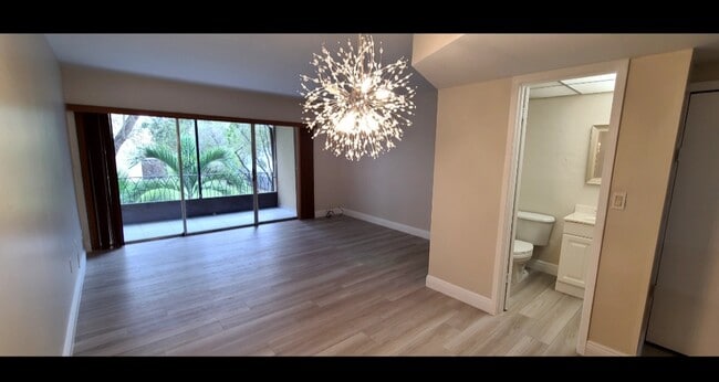 Building Photo - 140 NW 87th Ave Unit G212 Rental