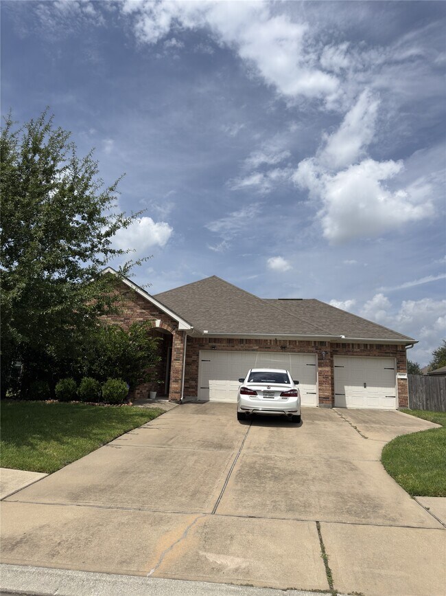Photo - 30723 Legends Ridge Dr