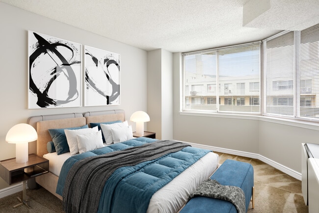 Photo - Winston House