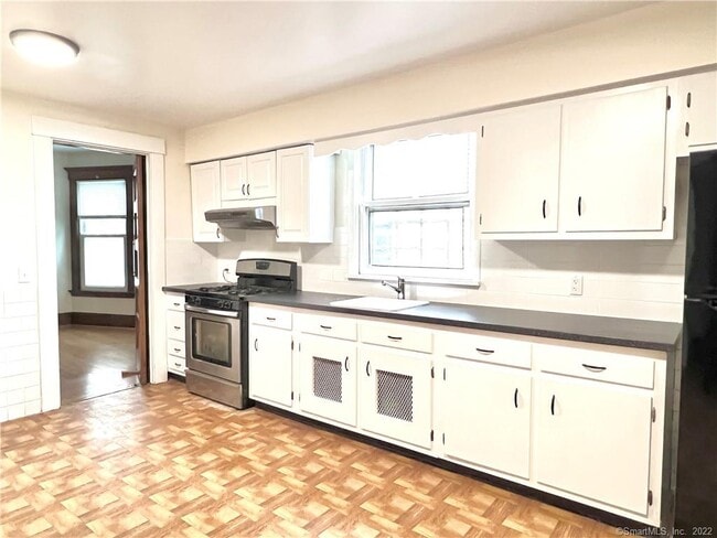 Photo - 248 Edgewood Ave