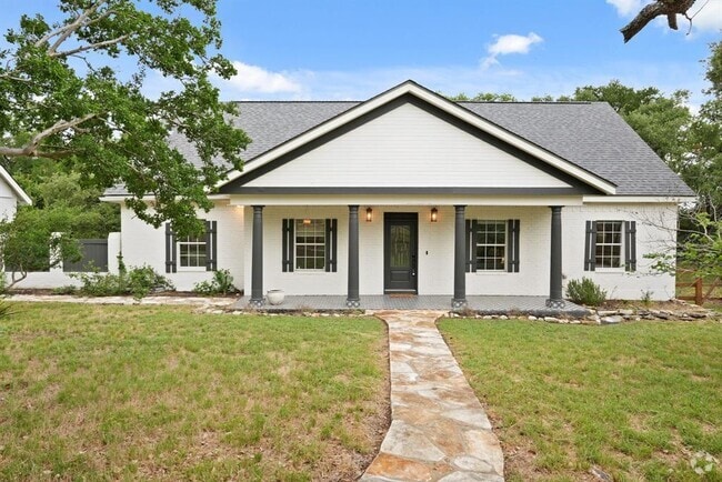Building Photo - 510 Camino De Rancho Rental
