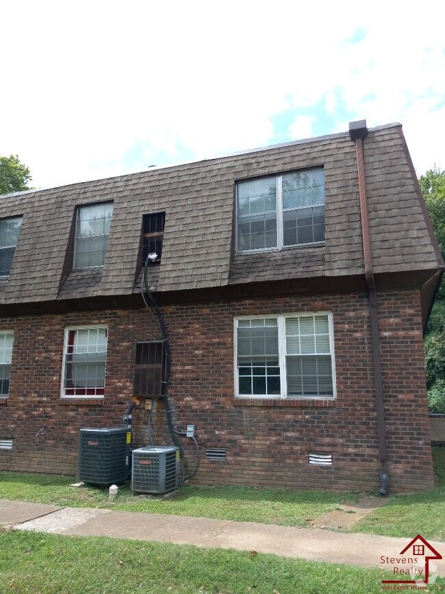 Building Photo - 441 Harding Pl Rental