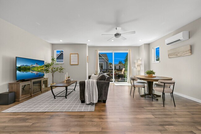 Photo - Modern 4-Bed Home in Sunstone Place