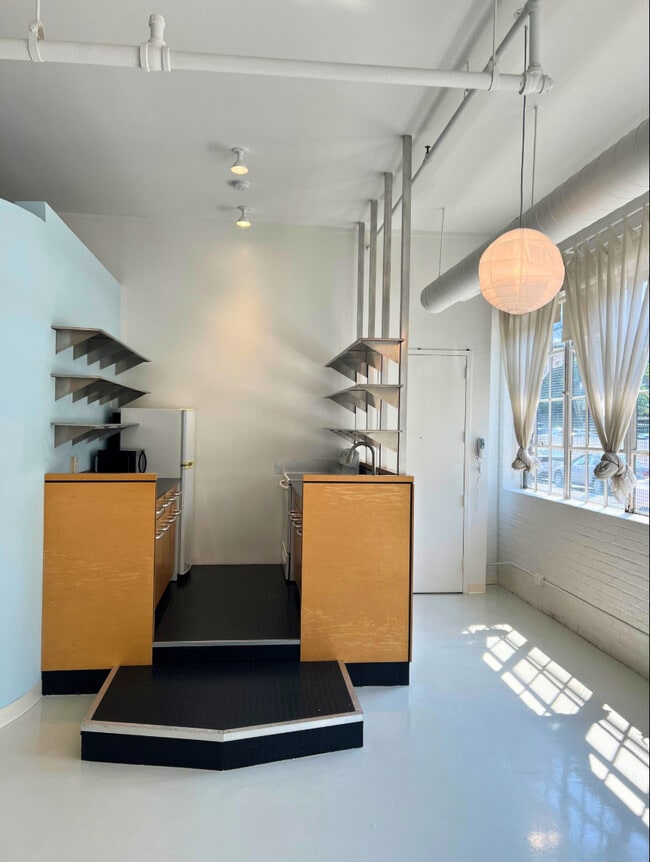 Photo - Tenth Street Warehouses