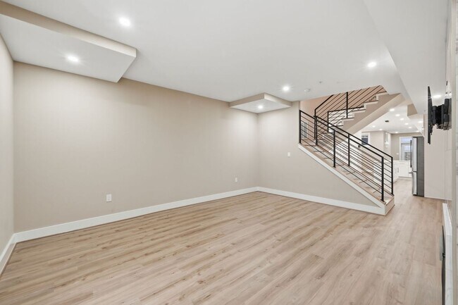 Photo - 3620 13th St NW Unidad 1