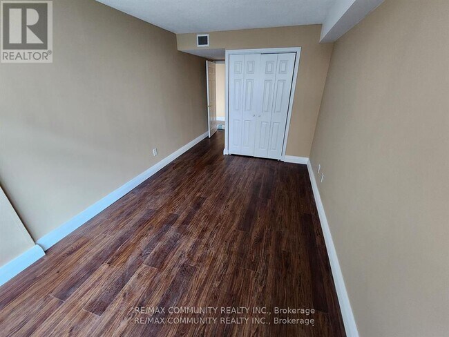 Photo - 4727 Sheppard Ave E Unit 804