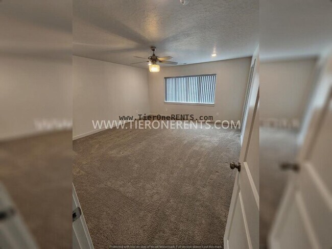 Photo - This property offers a NO DEPOSIT option available for qualified renters!