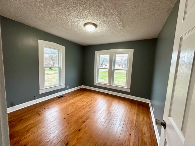 Photo - 3003 Tyree Springs Rd