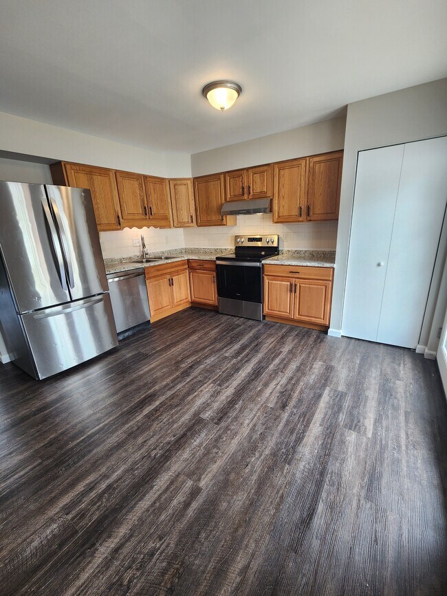 Photo - 7572 Hazelcrest Dr Unit 7572
