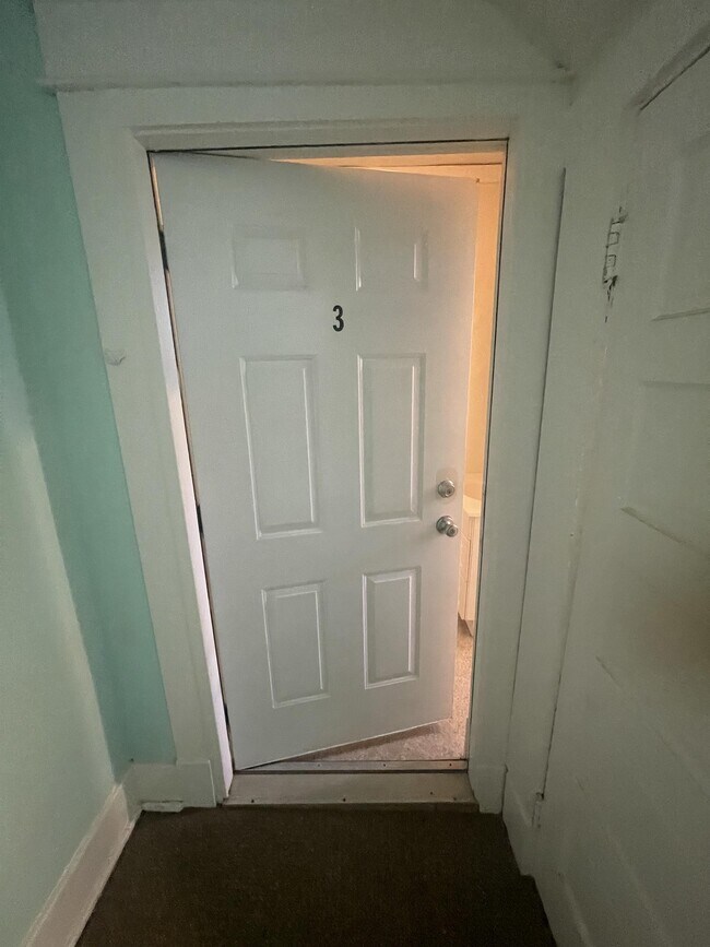 Photo - 420 S Fess Ave