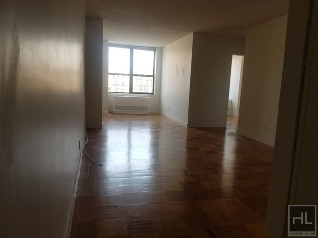 Building Photo - W 87th St Rental