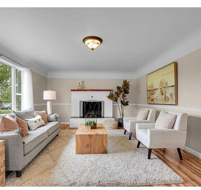 Photo - 10701 N Pershing St