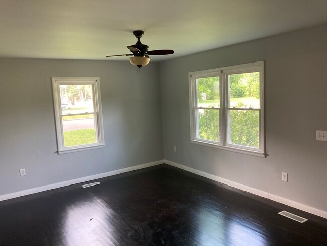 Photo - 1201 Avenue C SE