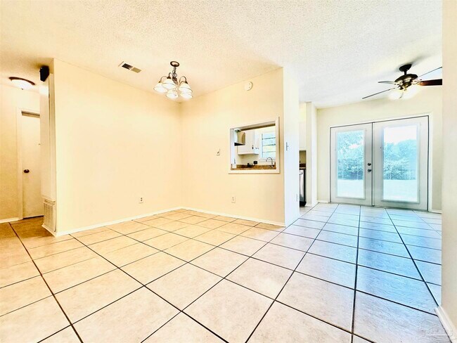 Photo - 4227 Elmcrest Dr