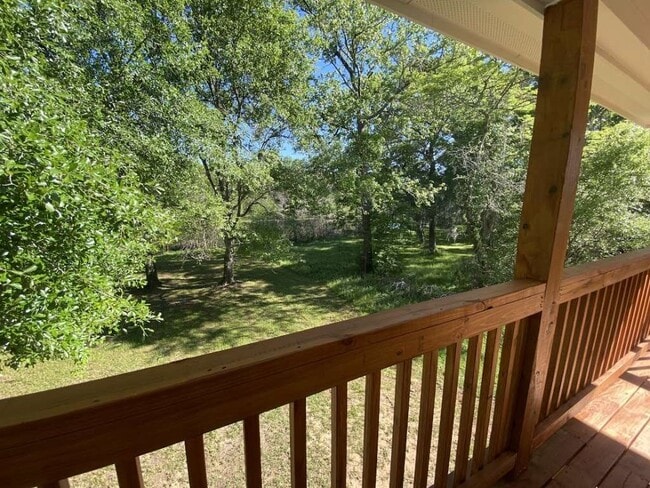 Photo - 283 Wood Fern Dr