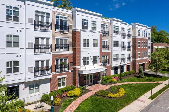 Parc at Maplewood