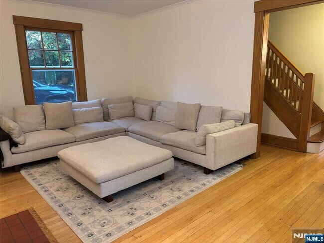 Photo - 506 Morningside Rd