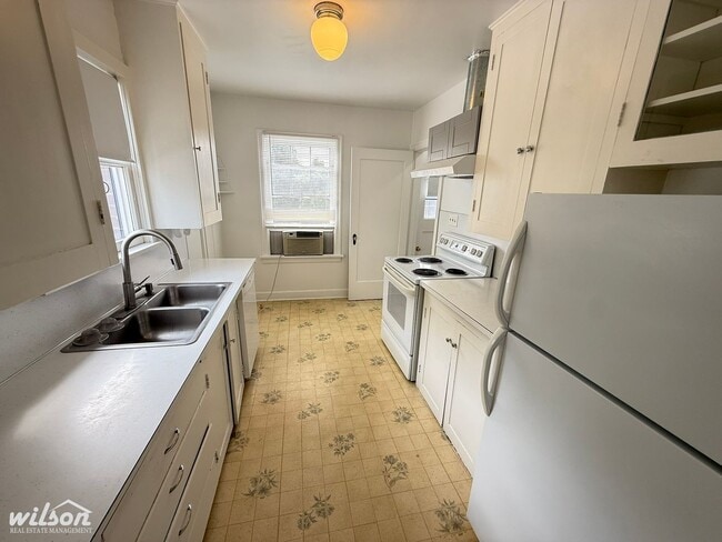 Photo - 1522 Browne Ave Unit 1522 Browne Ave