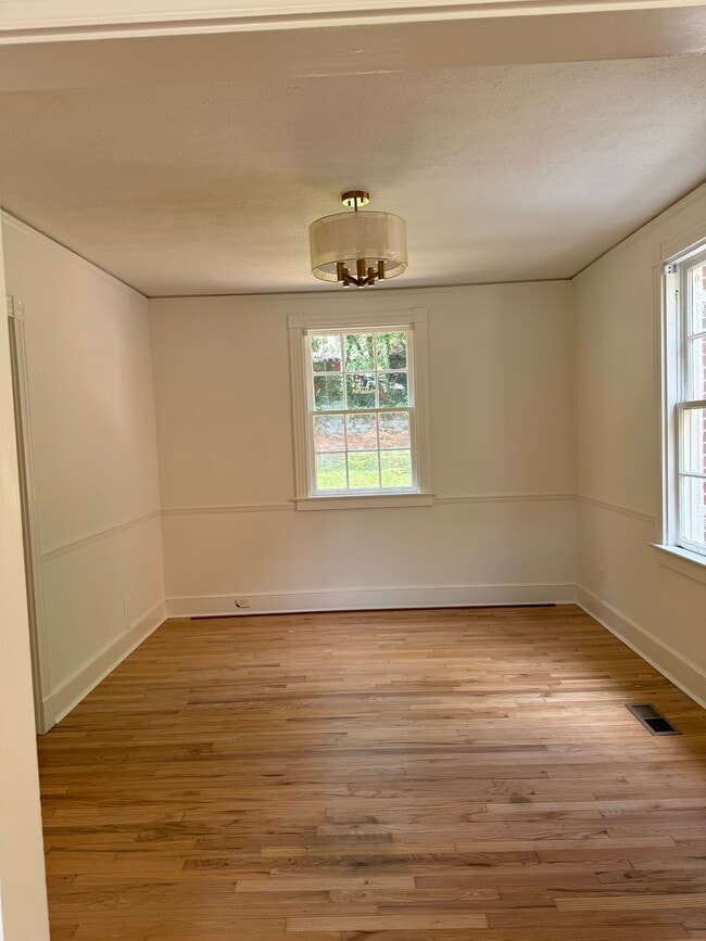 Photo - 103 Gordon St