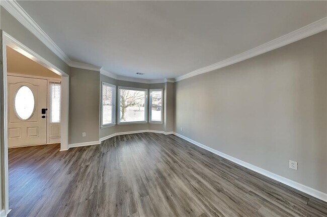 Photo - 2101 Chatou Pl