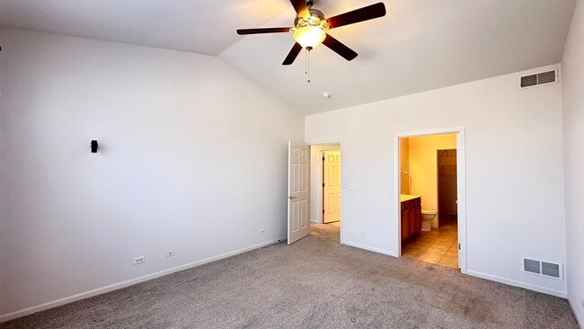 Photo - 1535 Reserve Ln