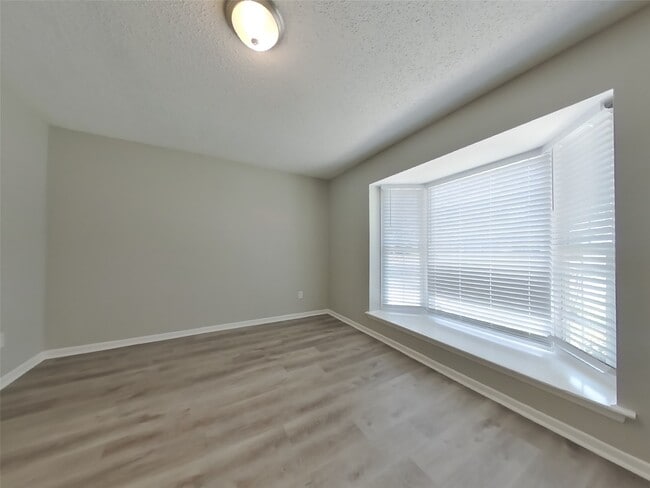 Photo - 3434 Deer Valley Dr