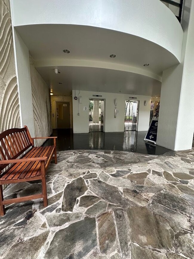 Photo - Harbor Square READY TO MOVE IN 1 bed, 1 bath with 1 parking, utilities included, walk to the conv... Unit 19C