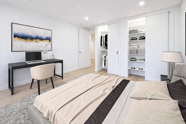 Photo - 227 E 59th St Unidad 1C