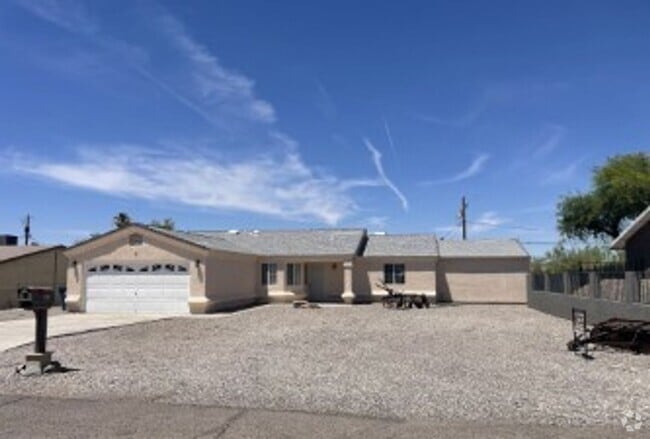 Building Photo - Coming Soon! Undergoing repairs and exteri... Rental