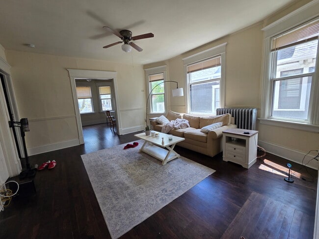 Photo - 2945 N Frederick Ave Unit Upper flat