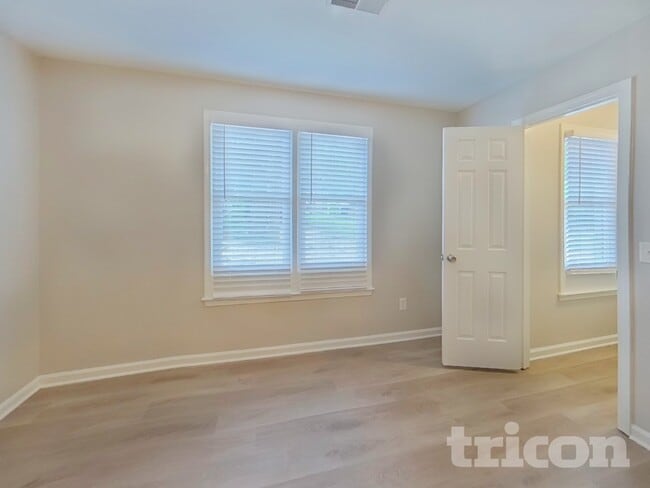 Photo - 13 Dyers Hall Ct