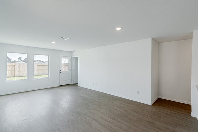 Building Photo - 17983 Valle Cupa Ln