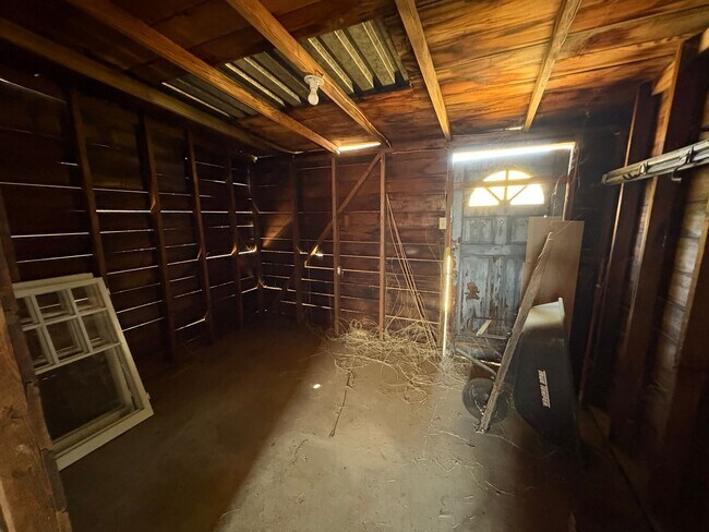 Photo - Beautiful 2 Story, pet friendly home Rent Ready!