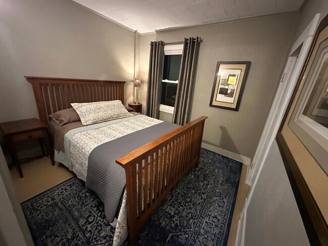 Photo - 105 S Park Ave