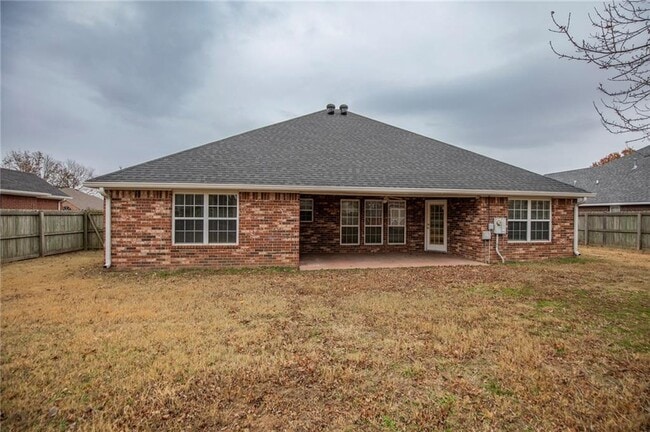 Photo - 139 Fox Run Cir