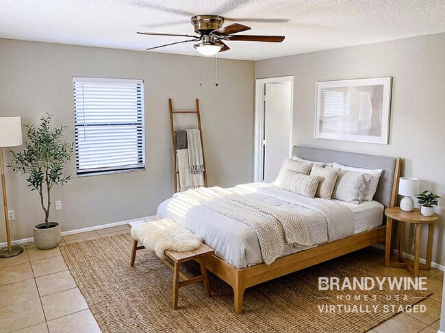 Photo - 403 Crabtree Ave