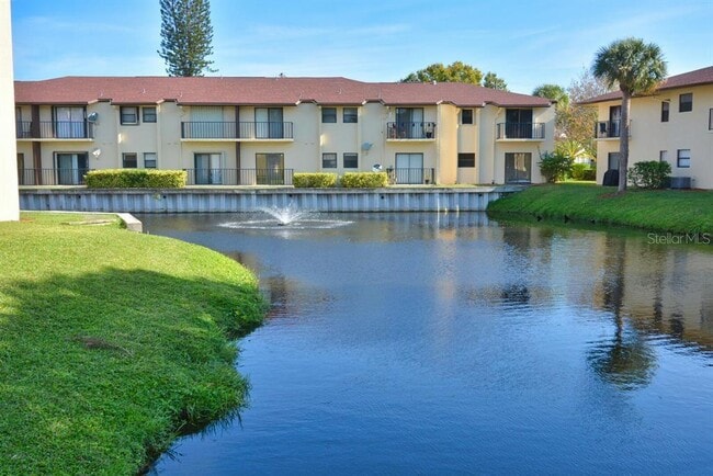 Building Photo - 2050 Oleander Blvd