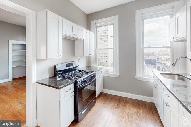 Building Photo - 1041 St Paul St Unit 88 Rental