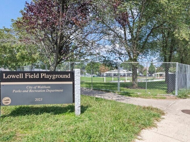 Photo - 5 Naviens Ln Unit 2