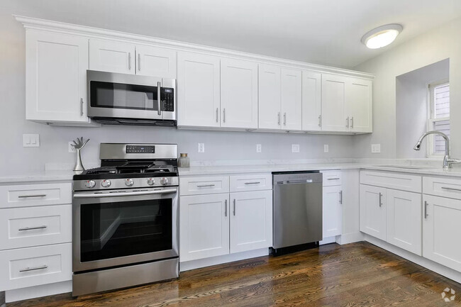 Building Photo - 21 Rowell St Unit 3 Rental