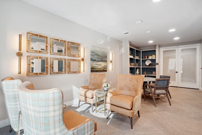Parmore Anna Apartments