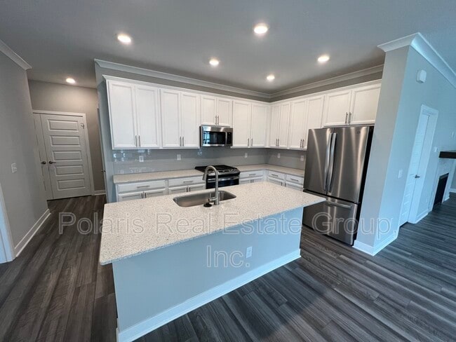 Photo - 1674 Garwood Dr