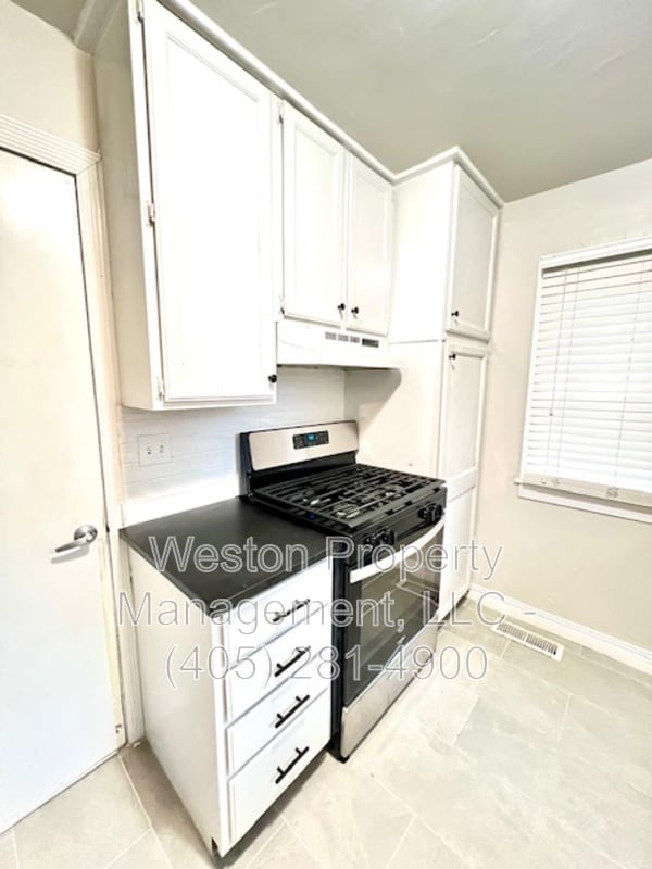 Photo - 2725 NW 64th St