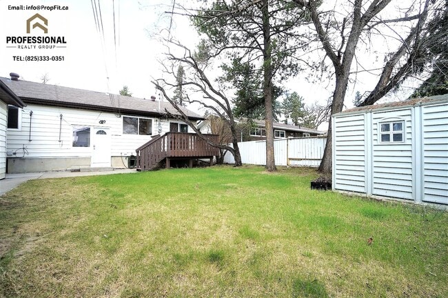 Photo - 9325 157 St NW