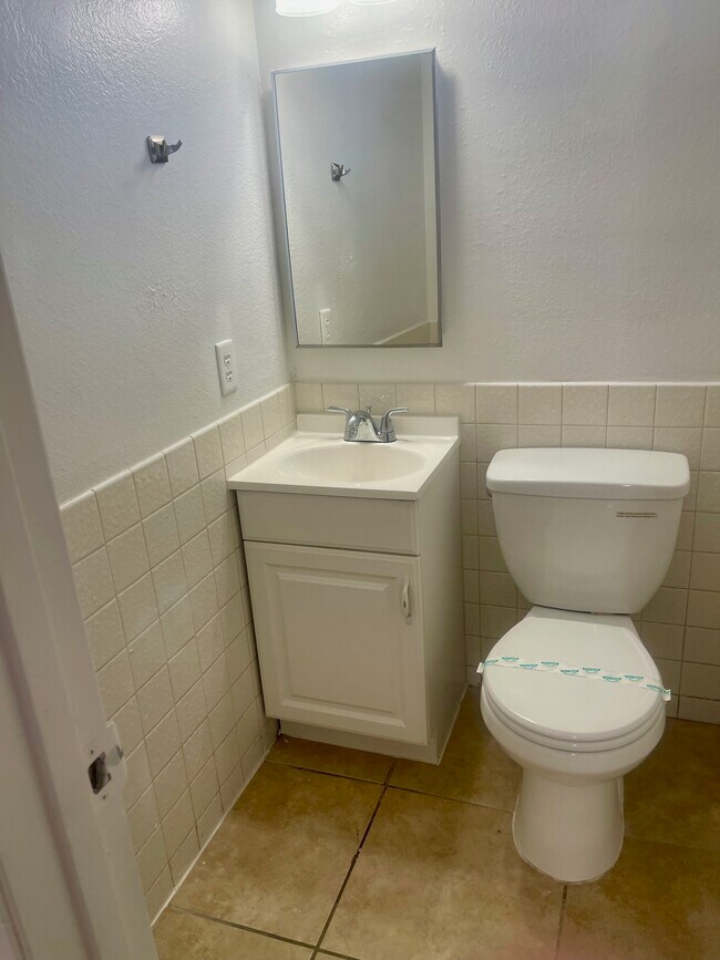 Photo - 320 Champlin Ave