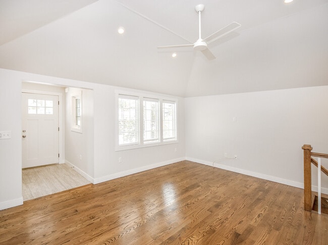 Photo - 125 W 15th Ave