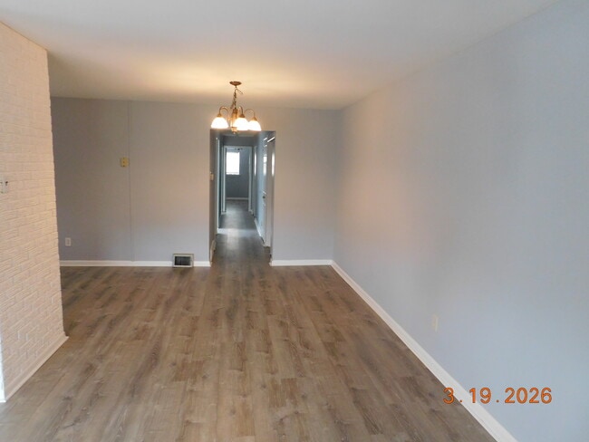 Photo - 2165 Benson St Unit 2nd Flr Apartment