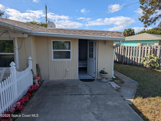 Photo - 2050 N Shannon Ave