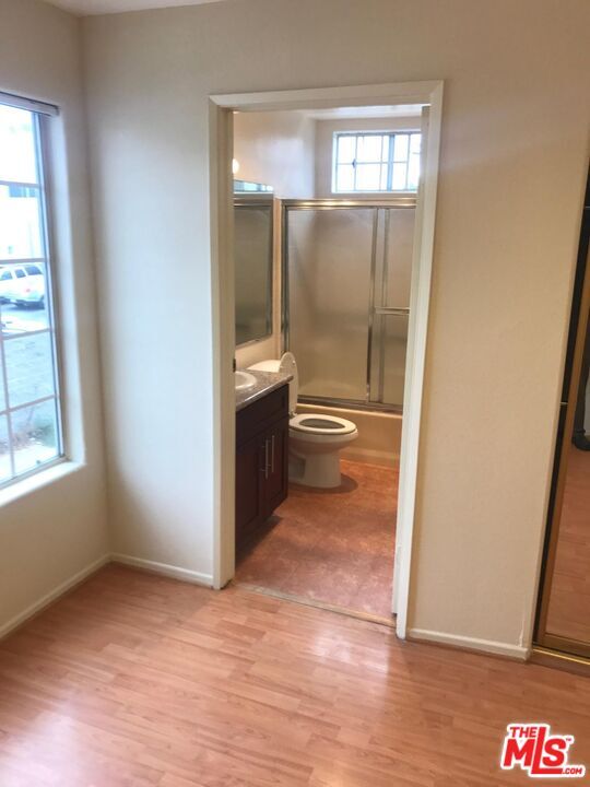 Photo - 1652 Colby Ave Unit 103